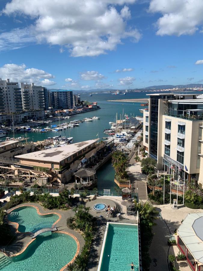 Ocean Village Lovely 2 Bedroom Apartment Gibraltar Bagian luar foto